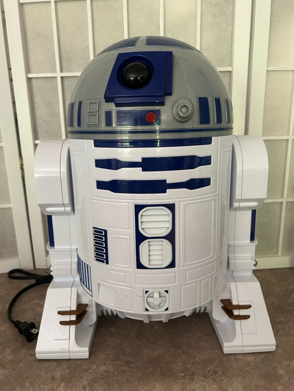 Star Wars R2D2 Popcorn Maker - Picture 2 of 9